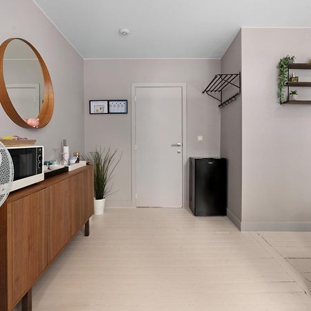 Spacious Guest Suites Near Historic Market - 5 Min Walk Brugge Bagian luar foto